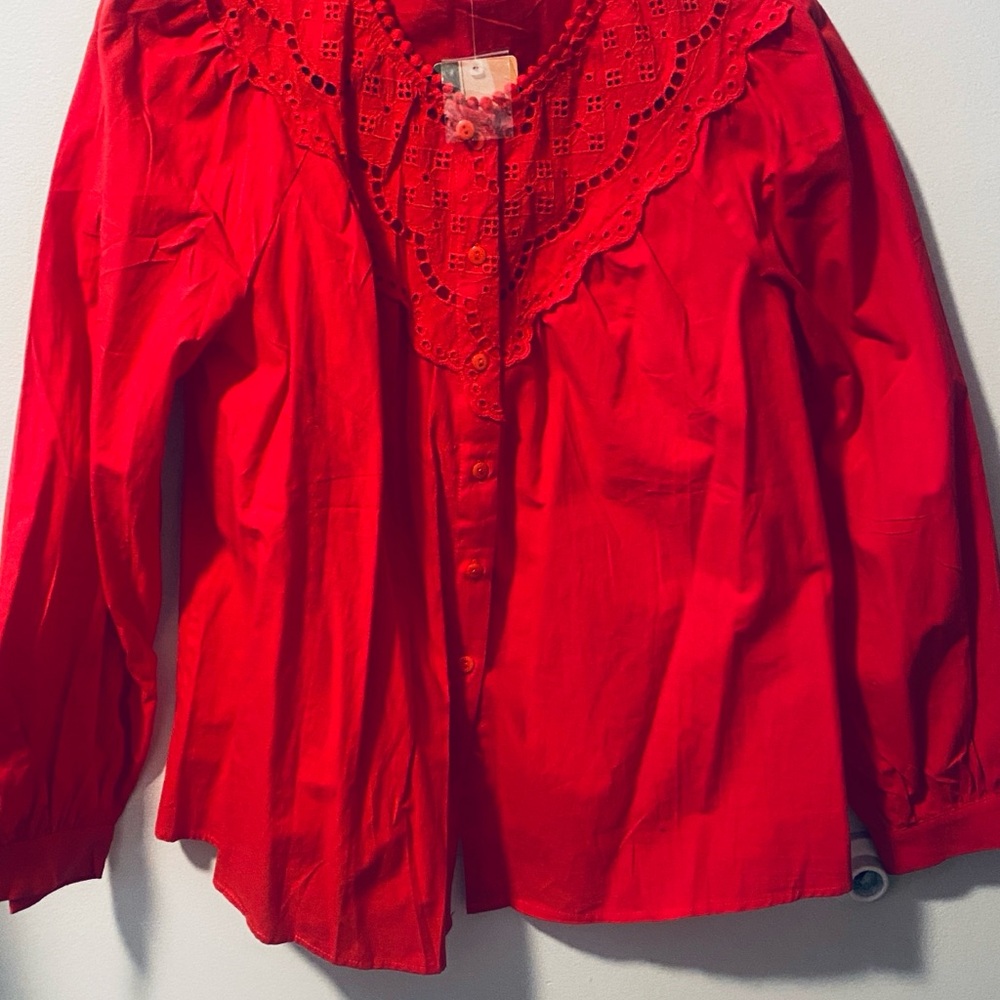 Blouse - Picture 2 of 5
